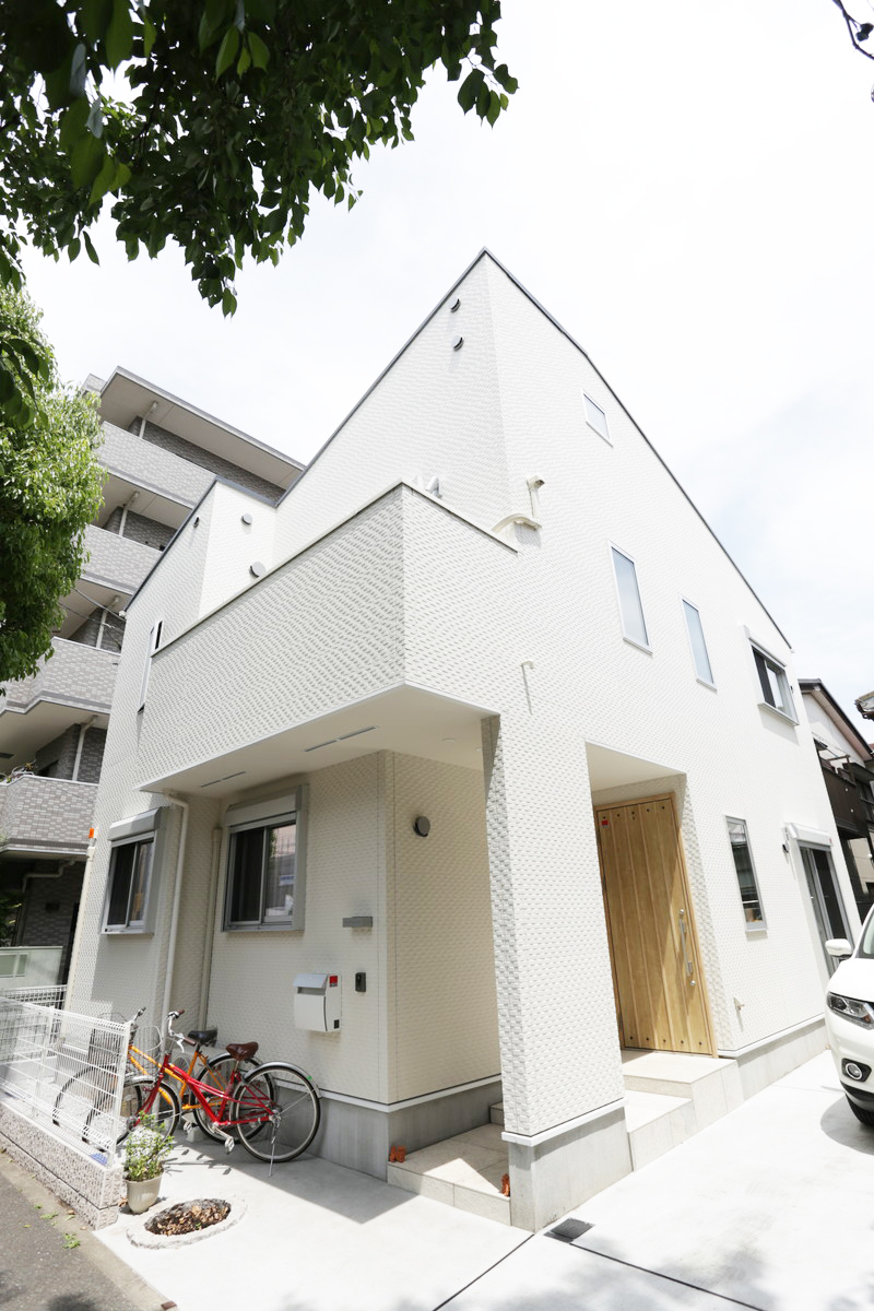 神奈川県横浜市Ｎ邸。ナチュラルモダンのデザイン住宅